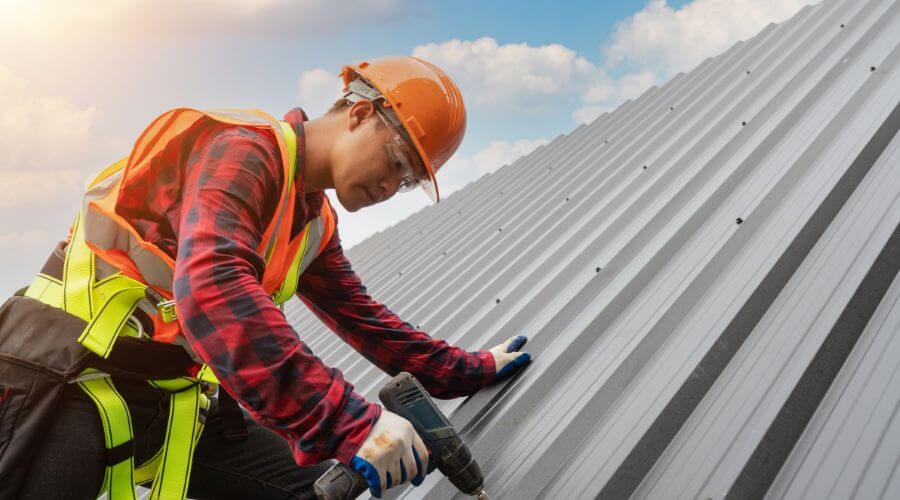 Expert top industrial roofings services in West, MS